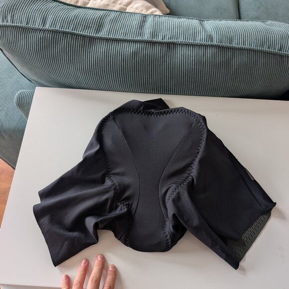 Pearl Izumi Women's Bike Shorts - Picture 3 of 8